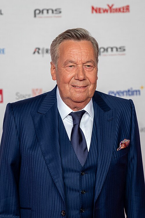 2022-06-22-Roland_Kaiser_LEA_Live_Entertainment_Award_15_-0435